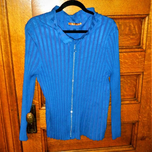 ~~~ BELLDINI Cardigan/ Rhinestones in the Zipper ~ XL - Picture 1 of 5